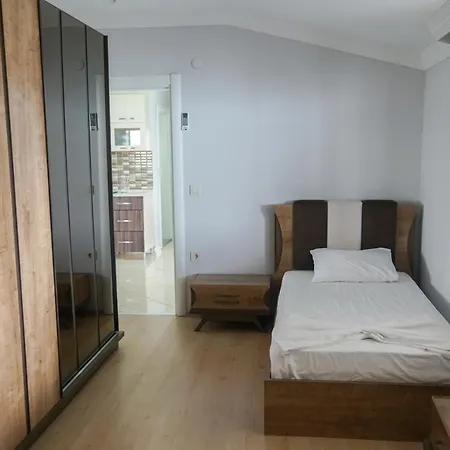 Efeler Vip Apart Apart Otel *