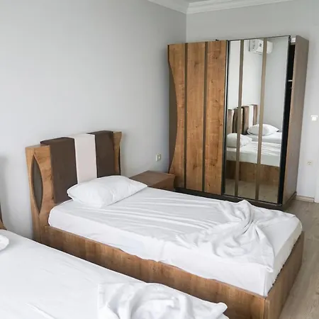 Efeler Vip Apart Apart Otel *
