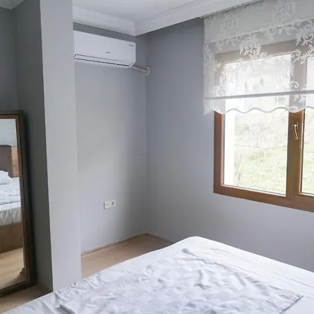 Apart Otel Efeler Vip Apart